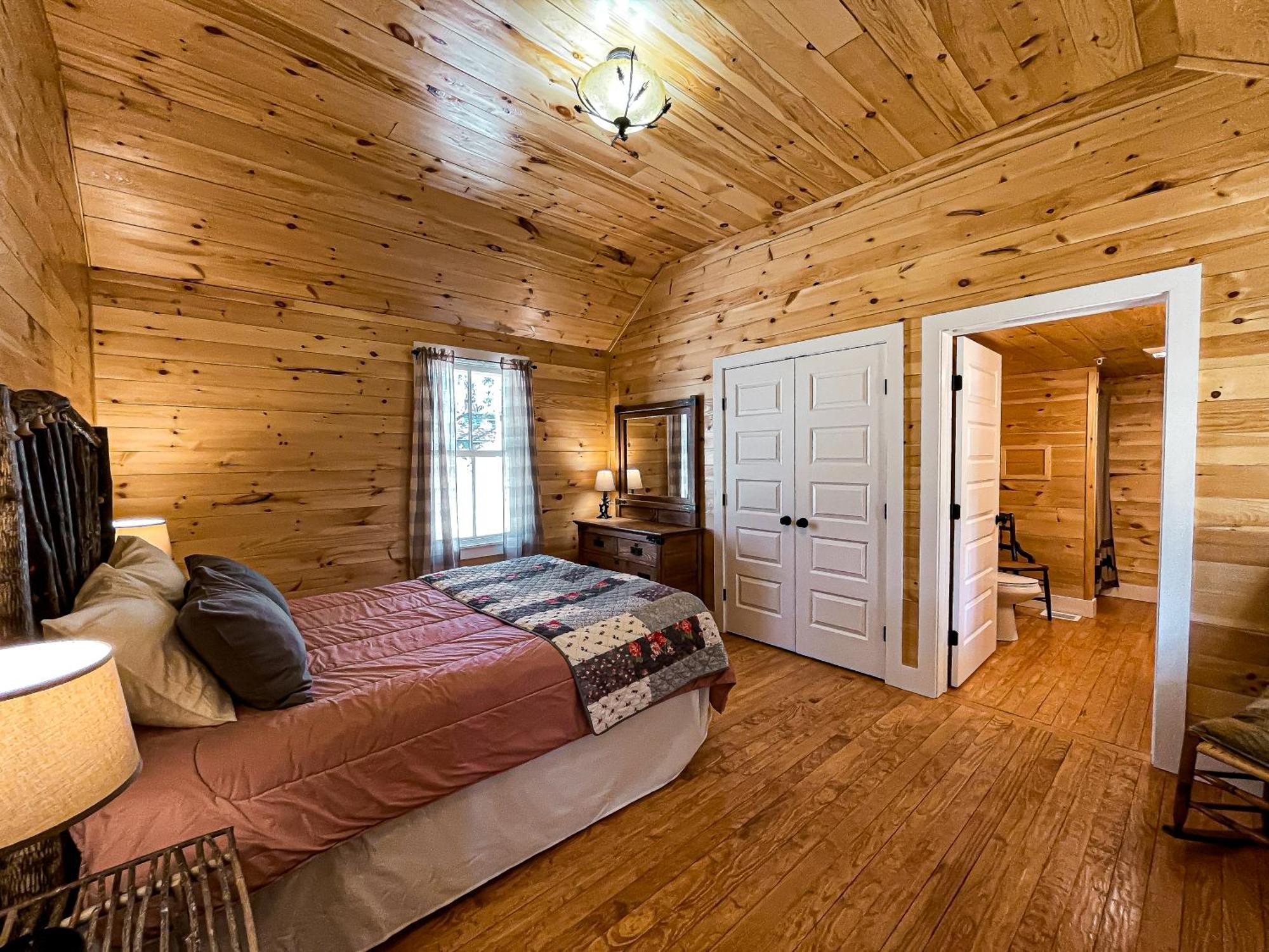 White Pine Camp Paul Smiths Quarto foto