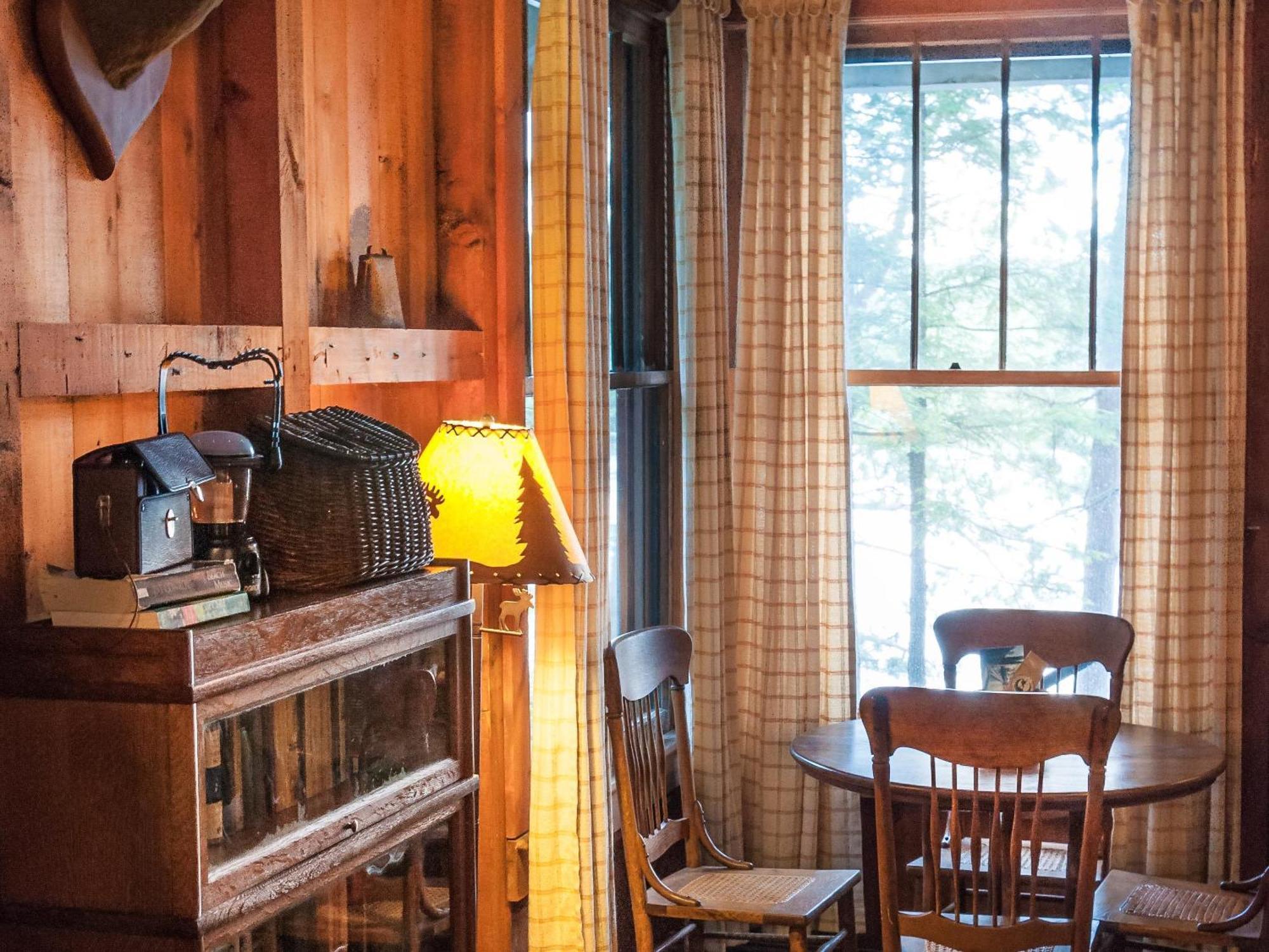 White Pine Camp Paul Smiths Quarto foto